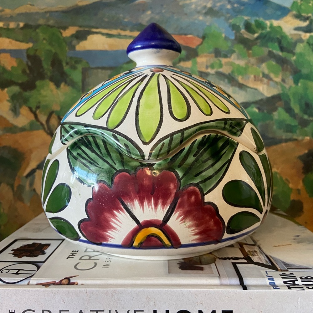 Hecho EN Mexico LA Maceta Jar 6 Inches wide